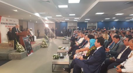 المؤتمر الـ30 للاتحاد الدولي للصحافيين في تونس ناقش الحريات وميثاق الشرف الإعلامي وانتخب يونس مجاهد رئيسا له