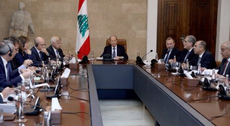 رئيس الجمهورية يستقبل سفراء دول مجموعة الدعم الدولية وسفراء عرب ويعرض معهم تطورات الأوضاع في لبنان