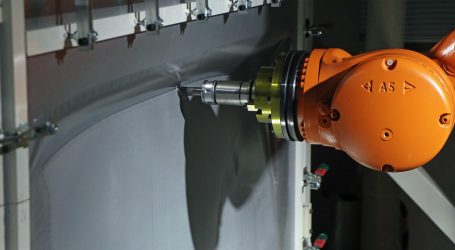 “نيسان” تدرّب الروبوتات على كيفية صنع قطع غيار للسيارات