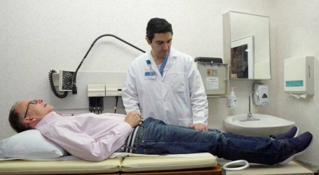 الجرّاح اللبناني و”المعجزة الطبيّة”… ابتكار طبي يجعل رجلاً مشلولاً يمشي مجدداً