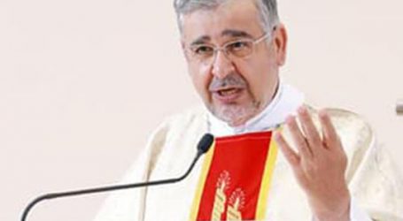 كورونا يحصد أول كاهن كاثوليكي في الخليج الأب اللبناني يوسف يوسف