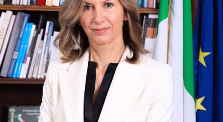 في اليوم الوطني لبلادها السفيرة الإيطالية: إيطاليا تقف إلى جانب اللبنانيين في الجهود المبذولة للتغلب على الأزمة المعقدة