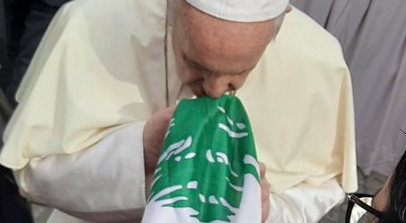 البابا فرنسيس: لبنان يواجه خطرًا شديدًا ويجب عدم تركه في عزلته