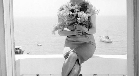 صوفيا لورين في عيدها الـ 86… أيقونة الجمال الإيطالي والسينما العالمية