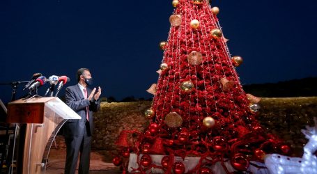 إضاءة شجرة الميلاد في موقع “المغطس”- الأردن