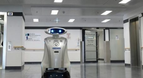 “الروبوت فرانزي”… ينظيف ويحادث المرضى ويغني بالألمانية