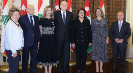 ميقاتي يقلد الأميرة غيداء وسام الاستحقاق اللبناني من الدرجة الأولى المذهب تقديرًا لعطاءاتها ومساعدتها لمرضى السرطان