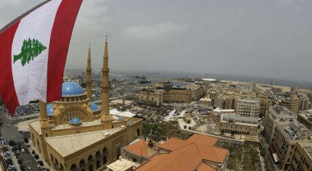 لبنان… لا تطعنوه