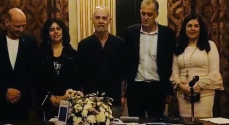 رمزي حميدان يوقع “ثمة من يُضيء” وندوة حول مضمون الديوان